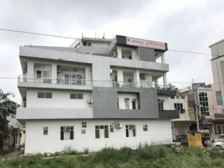 Home unnamed 14 320x240